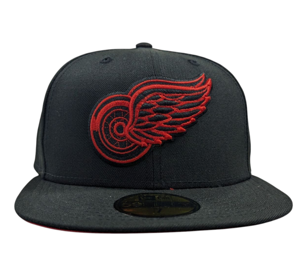 Detroit Red Wings New Era Black 59FIFTY Fitted Hat product image 2, provided for visual reference and product detail review
