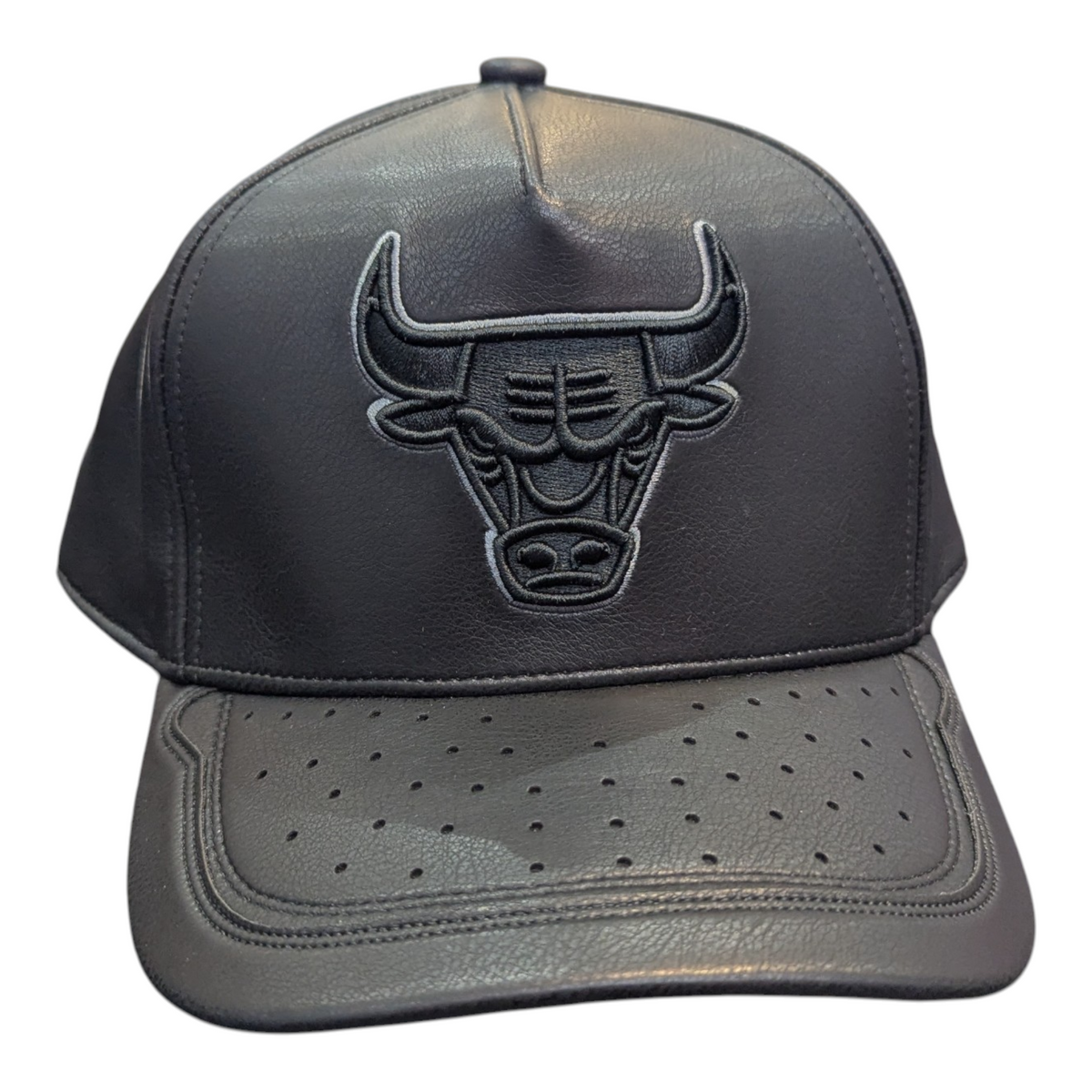 Chicago Bulls Mitchell & Ness NBA Black Day One Pro Snapback Hat product image 2, provided for visual reference and product