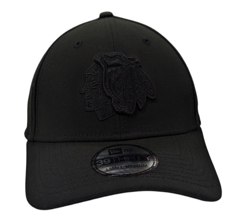 Chicago Blackhawks New Era Black on Black Tonal 39THIRTY Flex Hat product image 2, provided for visual reference and product