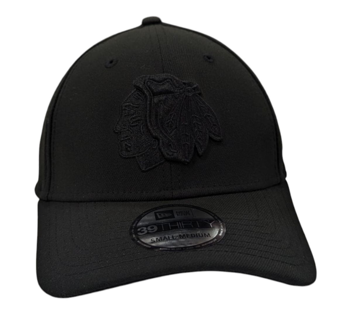 Chicago Blackhawks New Era Black on Black Tonal 39THIRTY Flex Hat product image 2, provided for visual reference and product